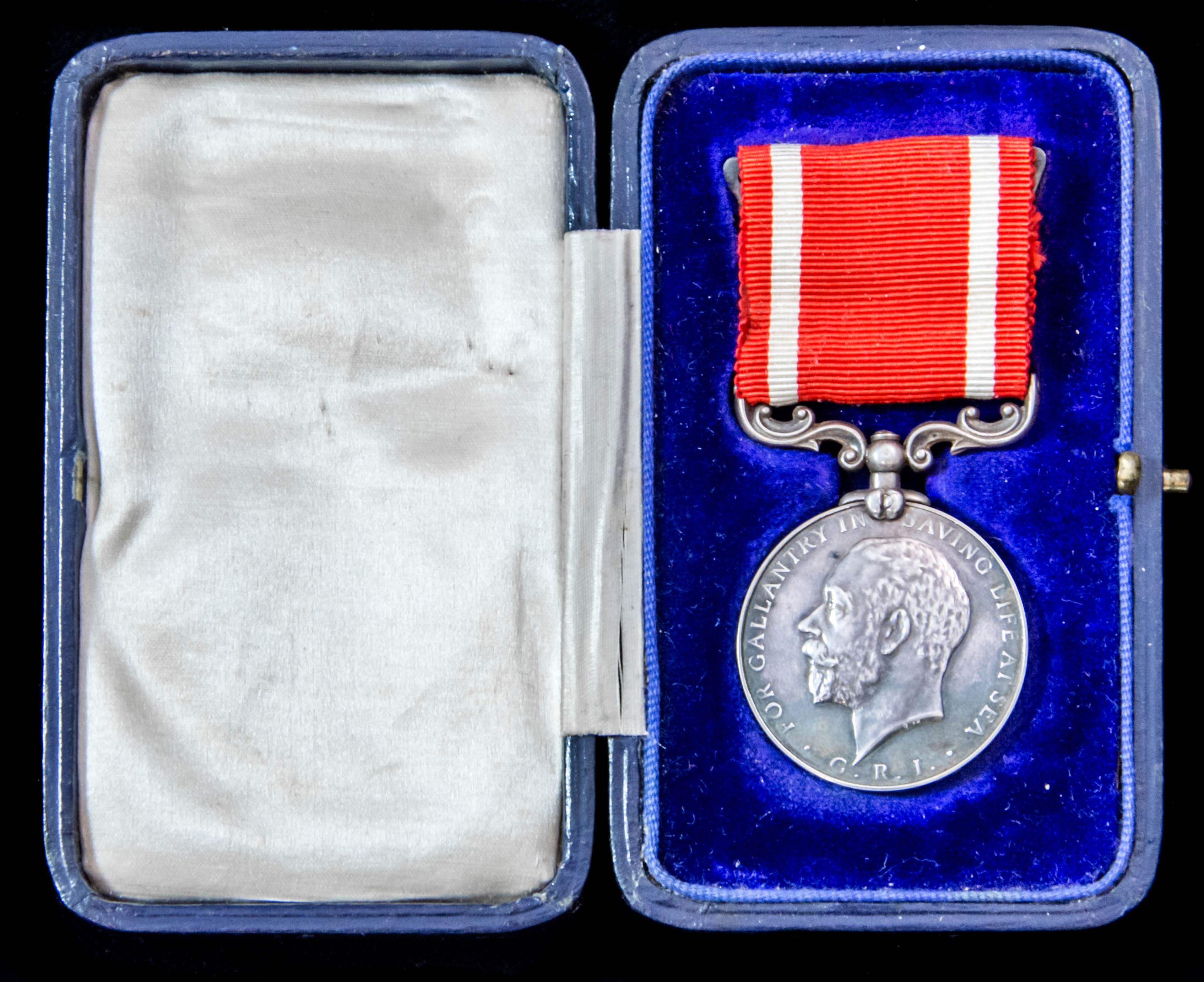 A fine North Atlantic Sea Gallantry Medal in Silver, 2nd issue, GVR bust and Shipwrecked Fisherma...
