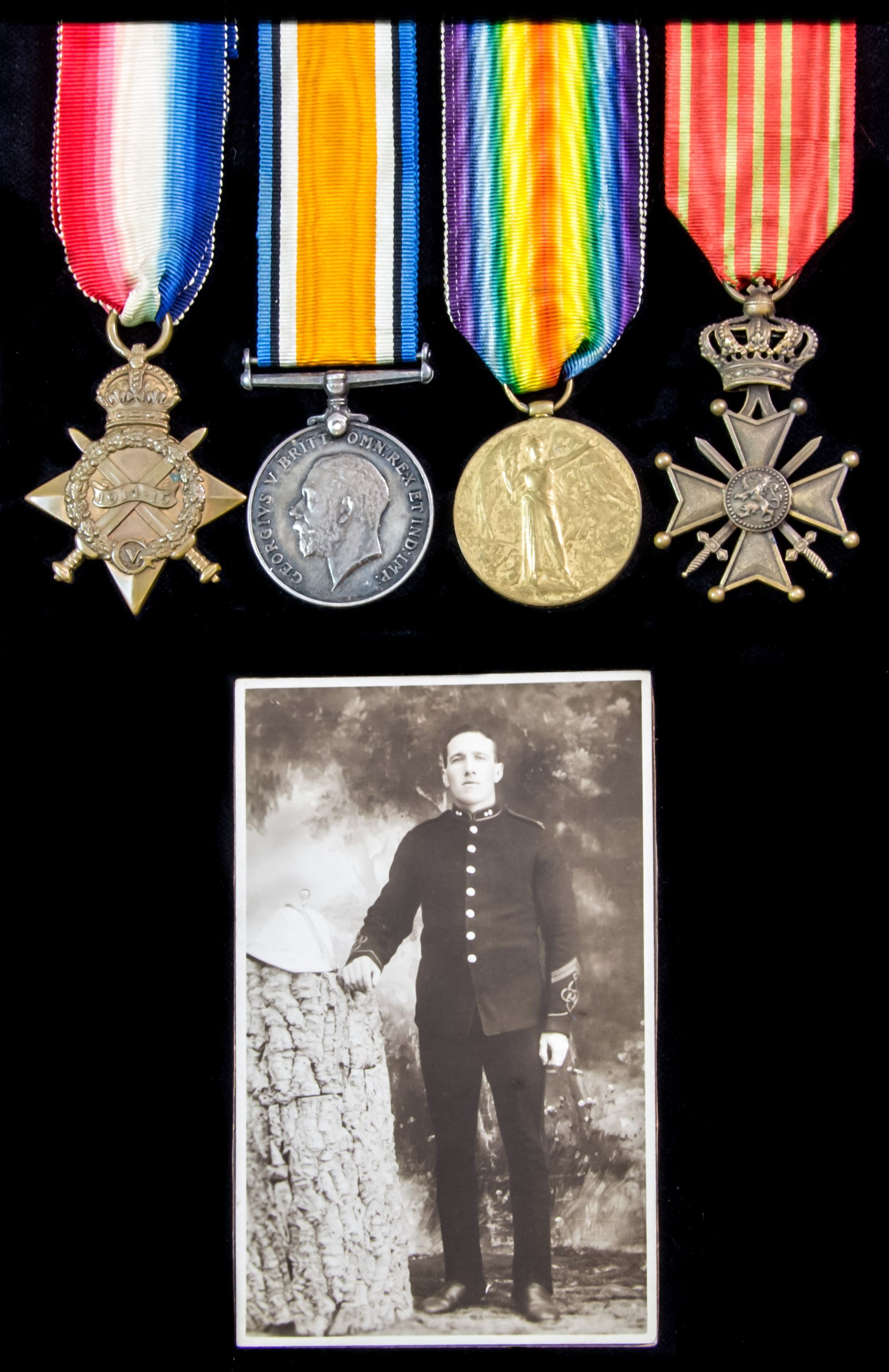 Great War 1914-1915 Star trio and Belgian Croix De Guerre group awarded to Gunner T. Matthews, Ro...