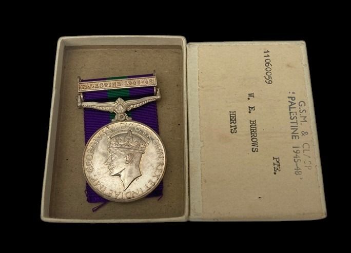 Boxed General Service Medal 1918-1962, GVIR 1st type bust, 1 Clasp: Palestine 1945-48 awarded to ...