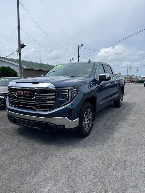 2024 GMC Sierra